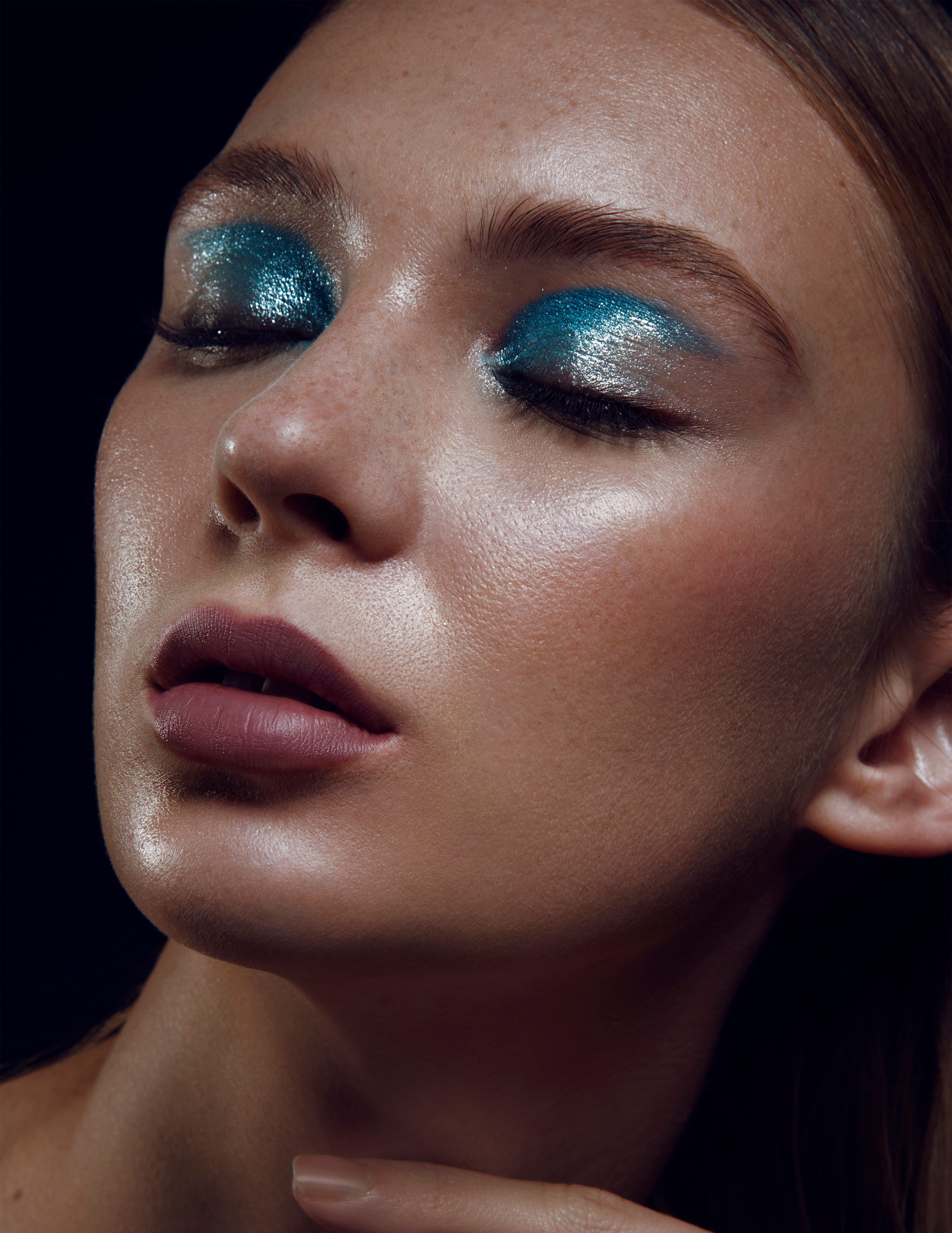 MYSTERY BOX Drama Queen Makeup